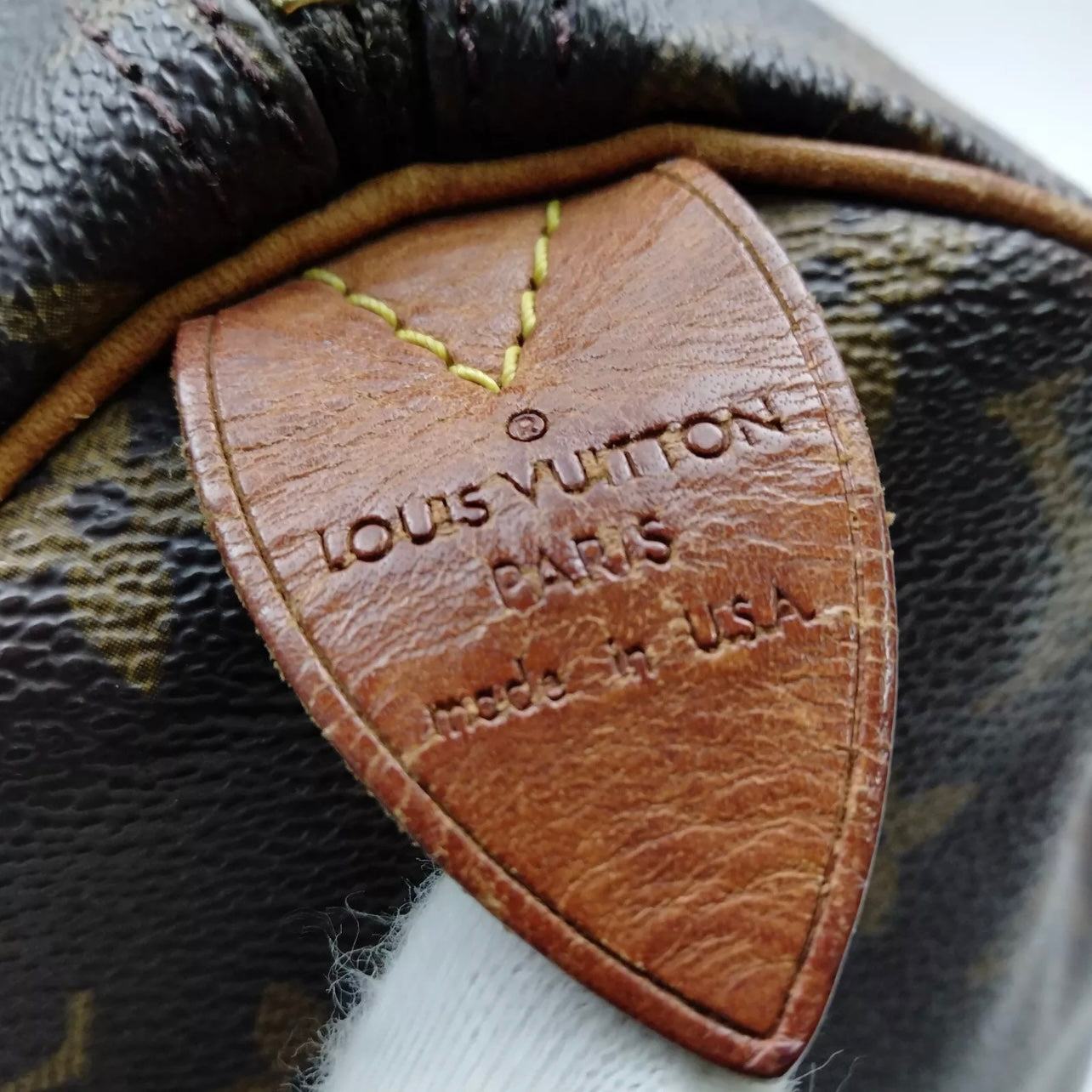 Louis Vuitton Speedy 30