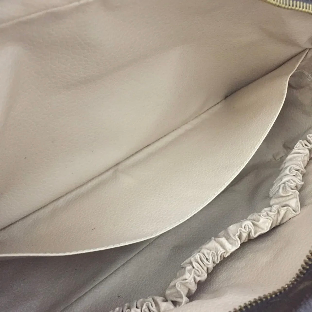 Louis Vuitton Monogram Pouch 28